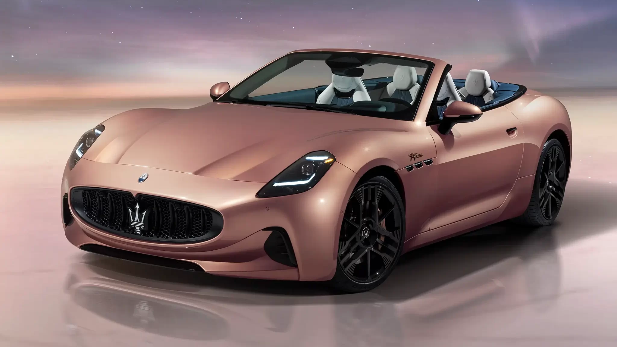 O primeiro descapotável elétrico de luxo é da Maserati