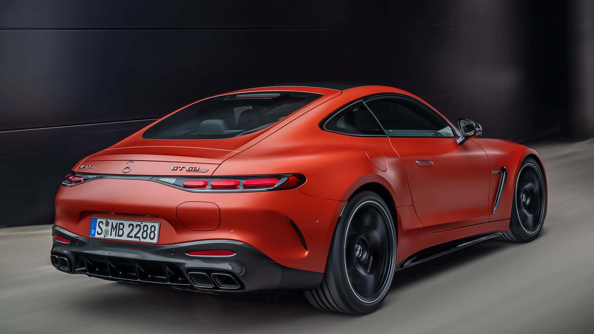 Mercedes-AMG GT 63 S E Performance - 3/4 de traseira