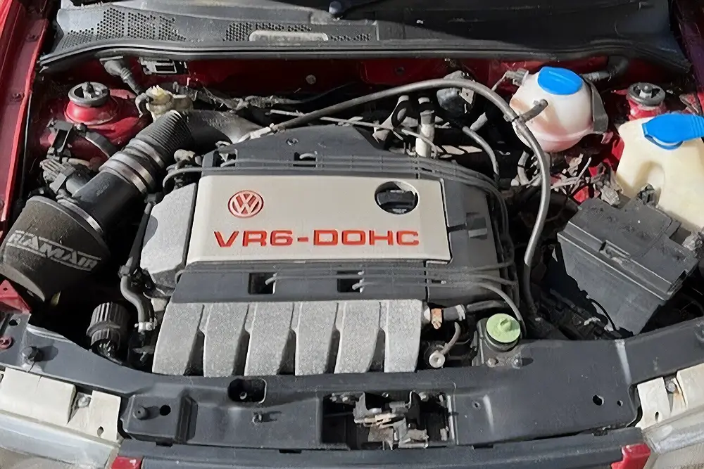 Volkswagen Polo VR6 - motor