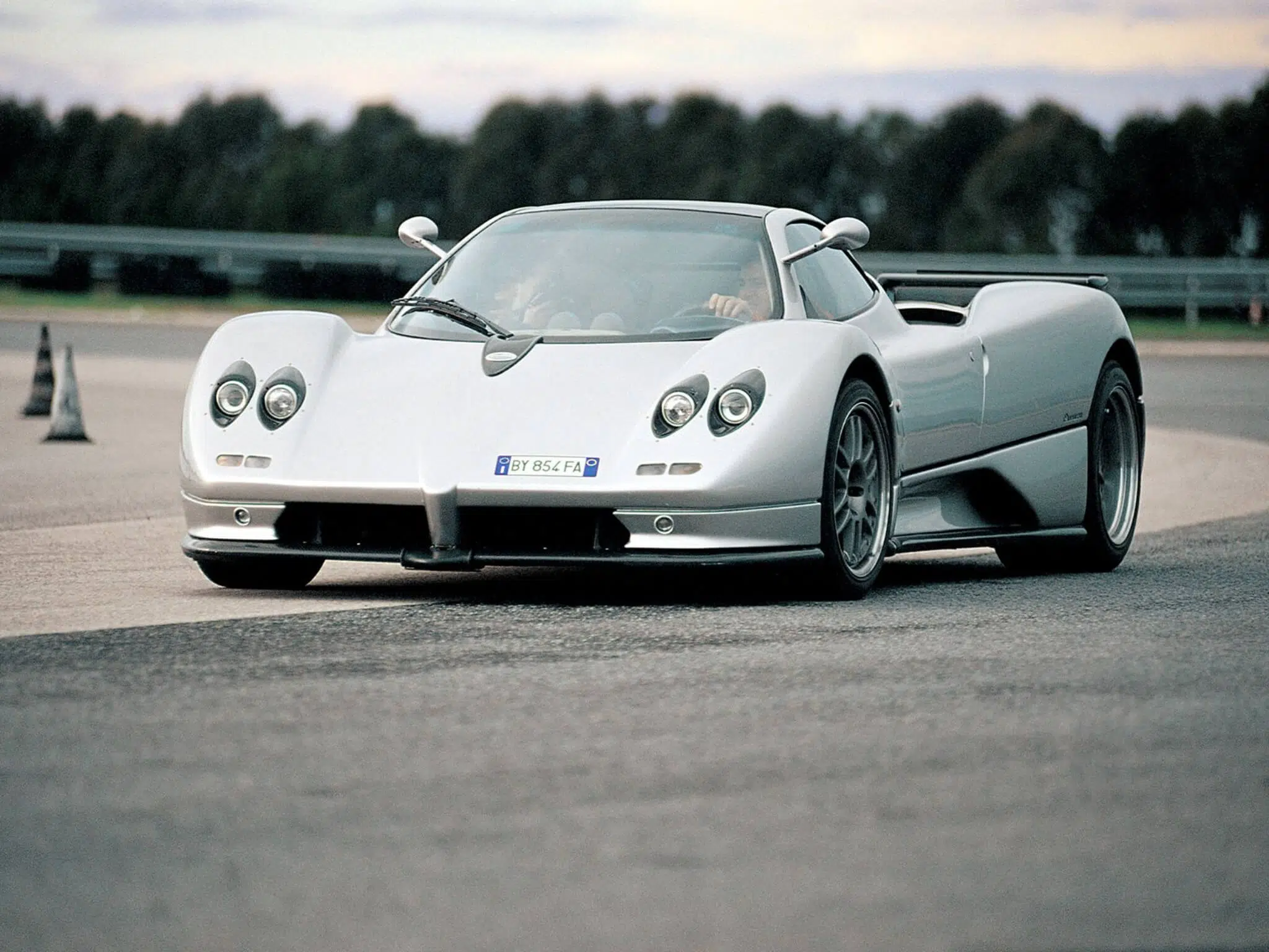 Pagani Zonda C12