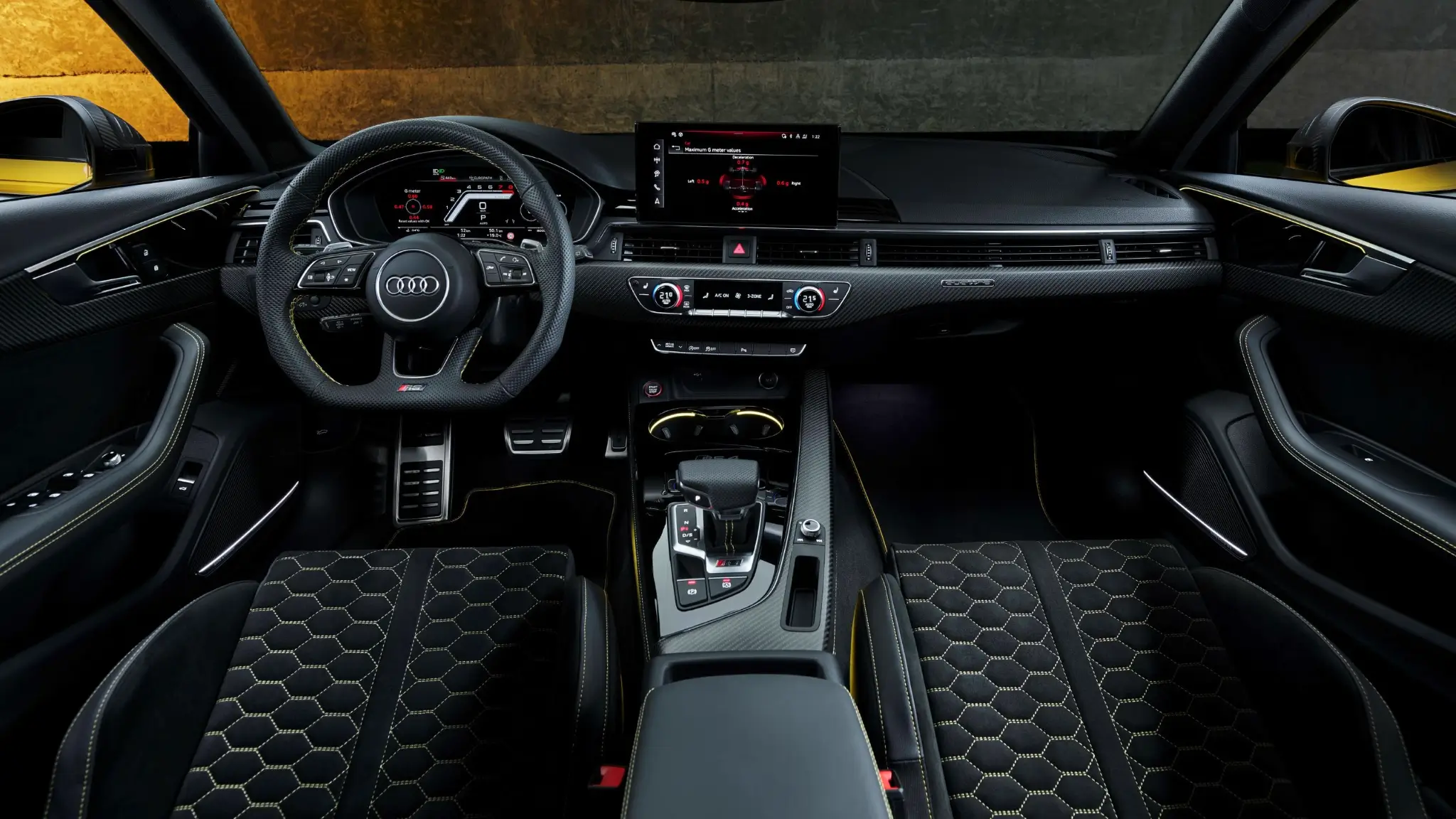 RS 4 Avant Edition 25 interior