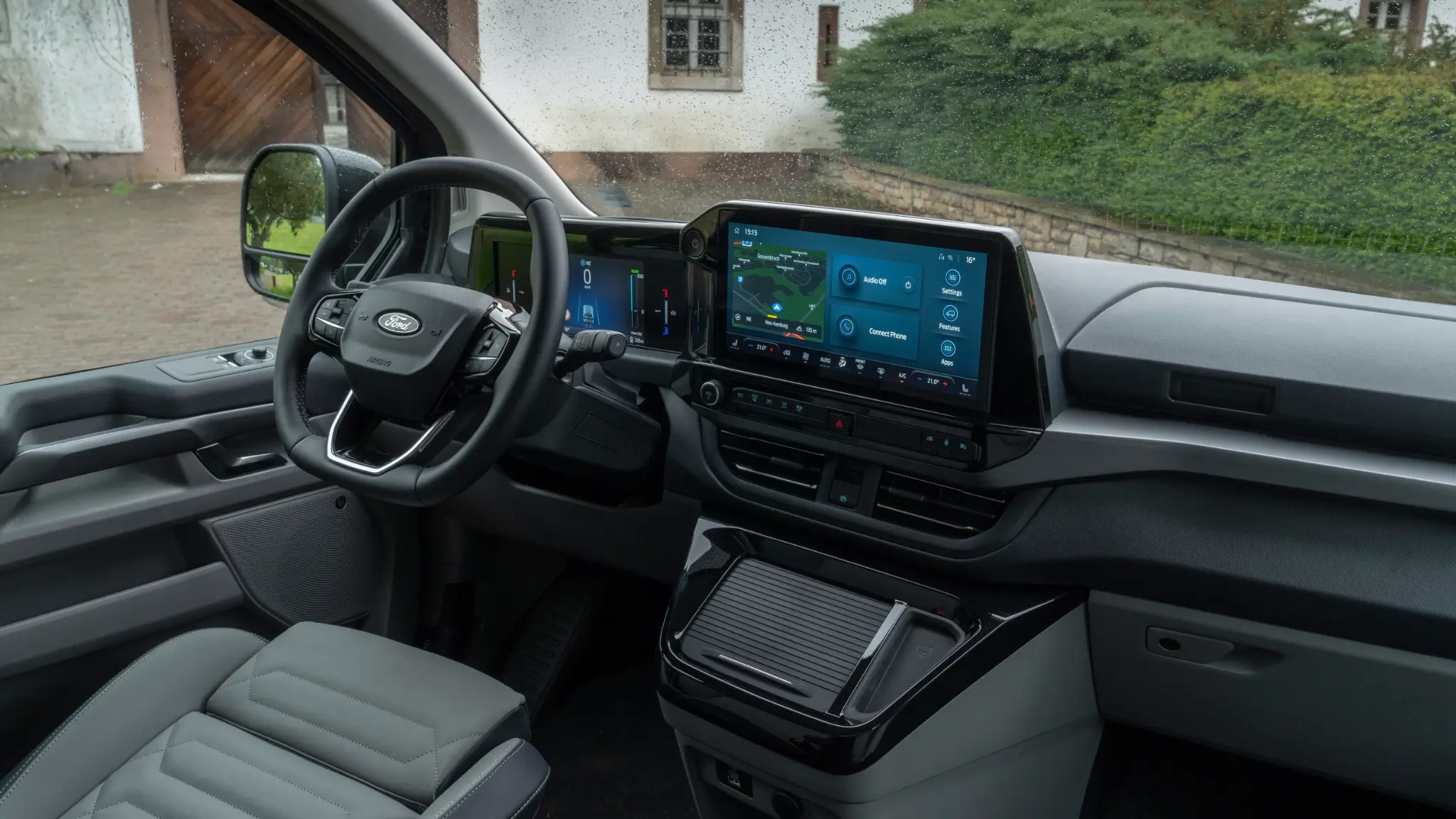 Ford E-Tourer Custom interior