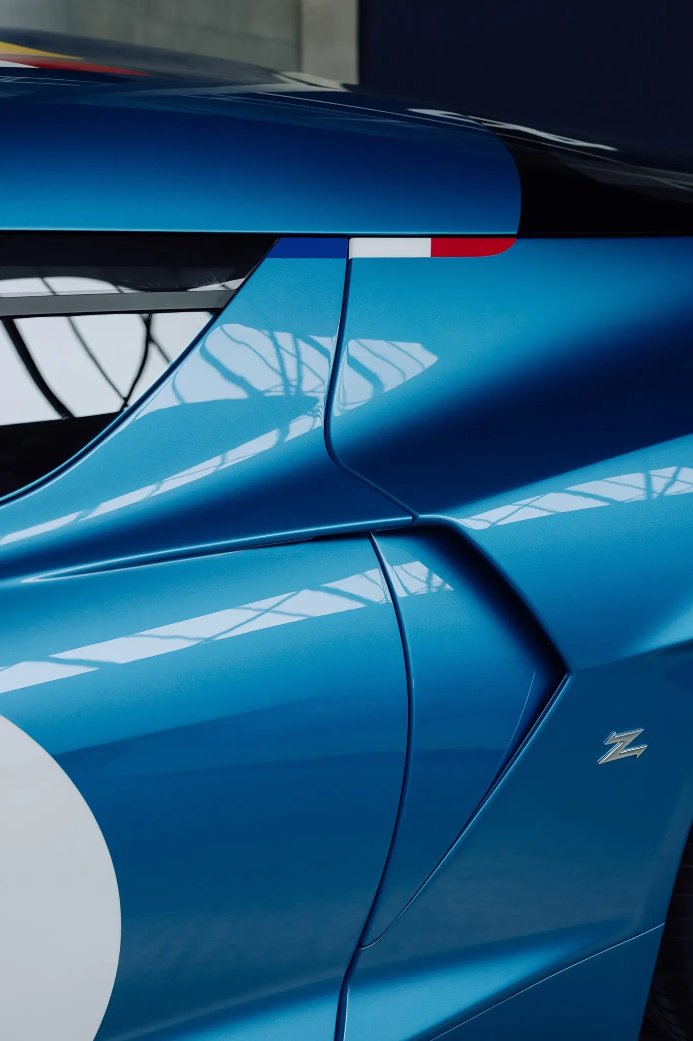 AGTZ Twin Tail - detalhe da lateral
