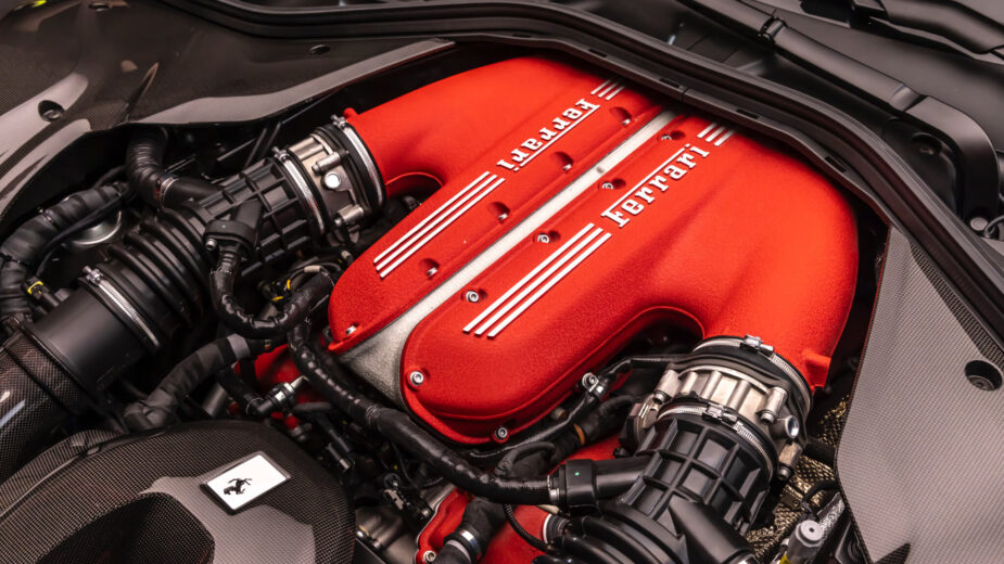 Motor V12 Ferrari