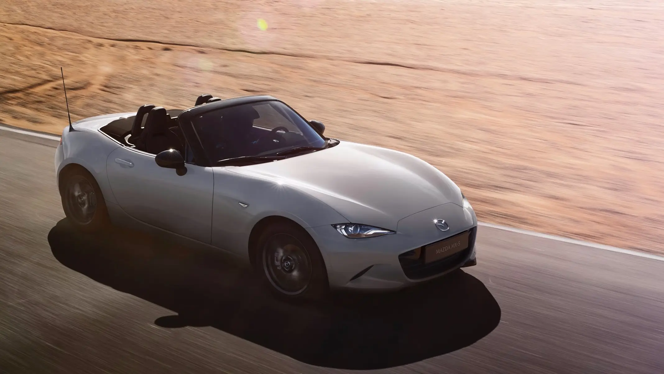 Mazda MX-5 2024 chega a Portugal mas apenas com uma motorização