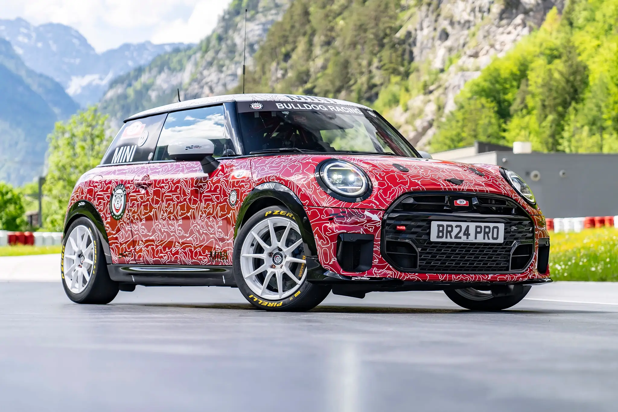 MINI Cooper JCW 24h Nür - 3/4 de frente
