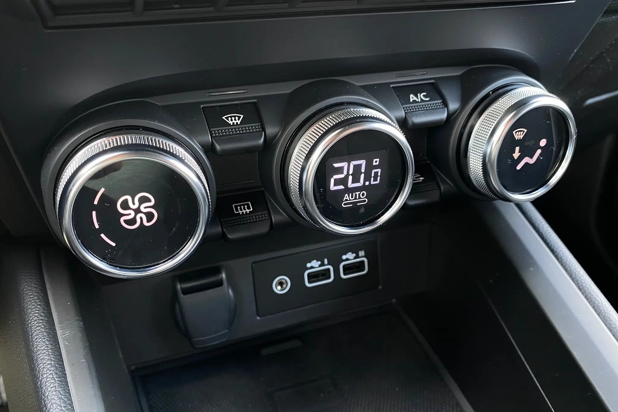Mitsubishi Colt - comandos da climatização