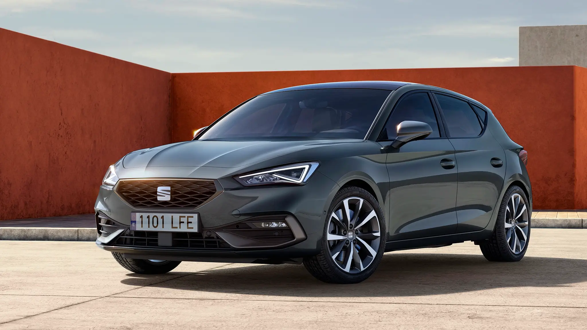 SEAT Leon foi atualizado e disse adeus ao motor de três cilindros