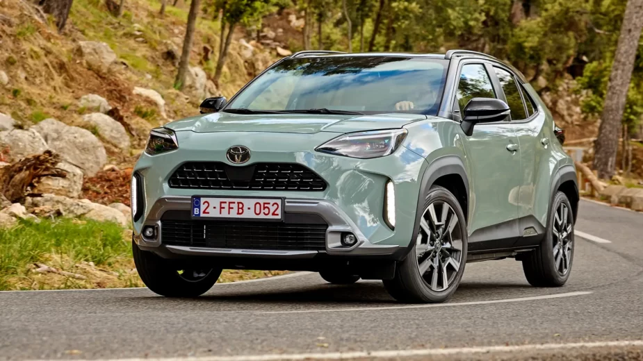 Toyota Yaris Cross Hybrid 130 - 3/4 de frente