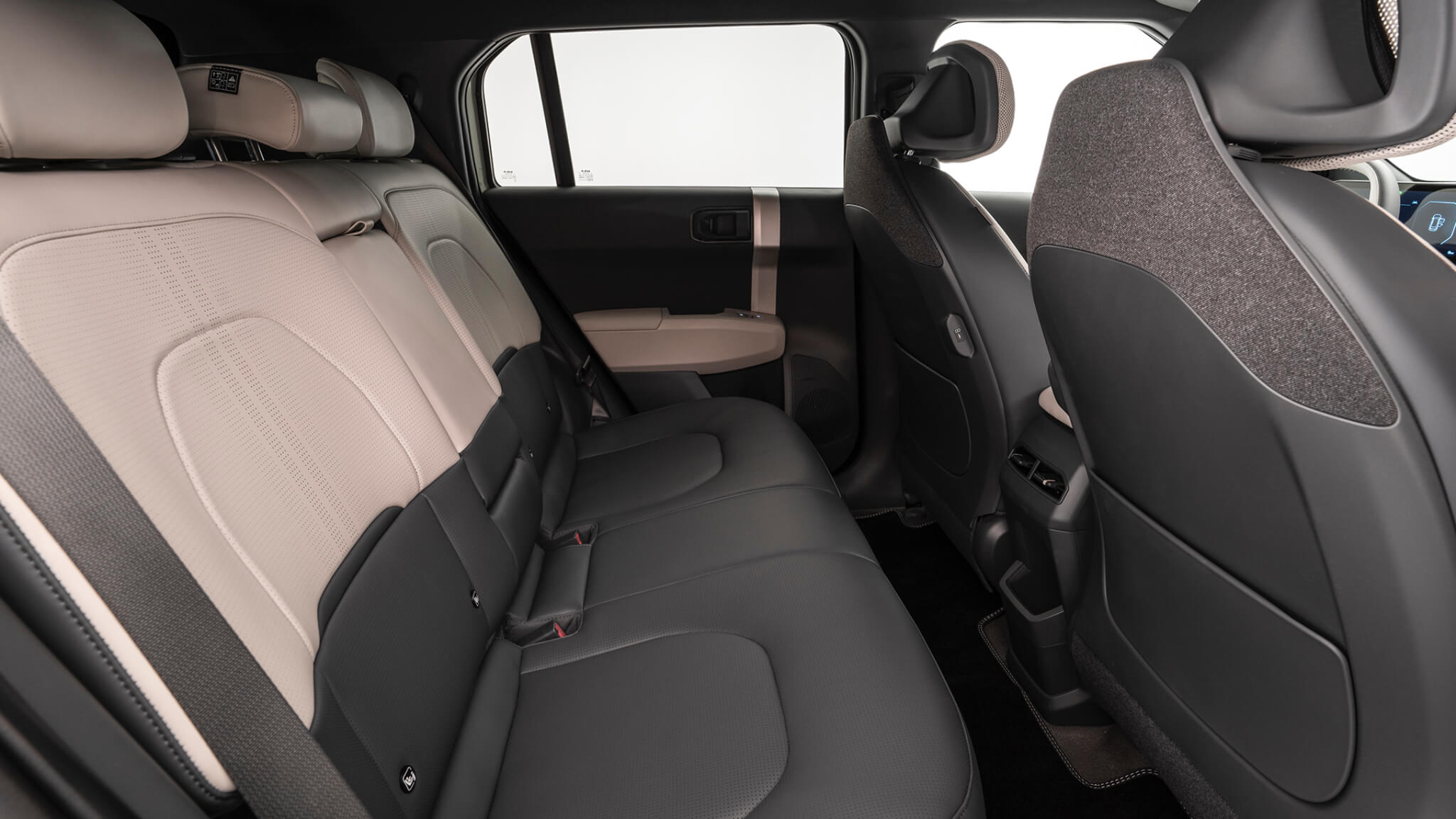 Kia EV3 bancos traseiros