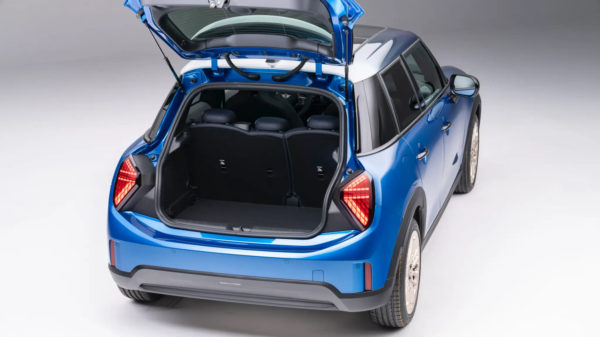 MINI Cooper 5 portas bagageira