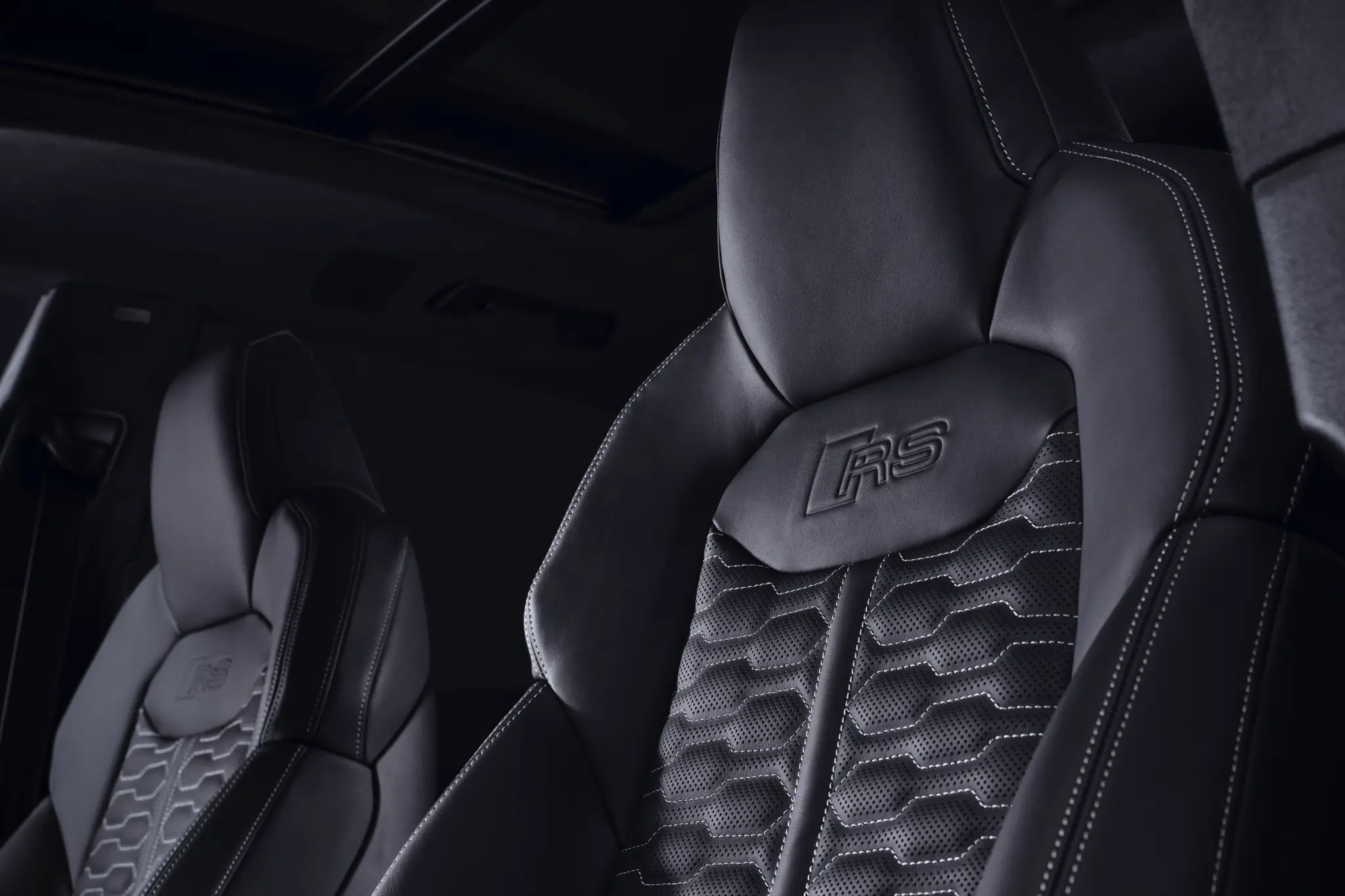 Audi RS Q8 interior