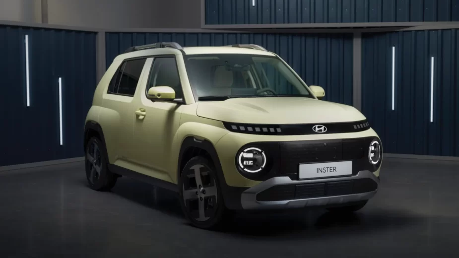 Hyundai Inster dianteira 3/4