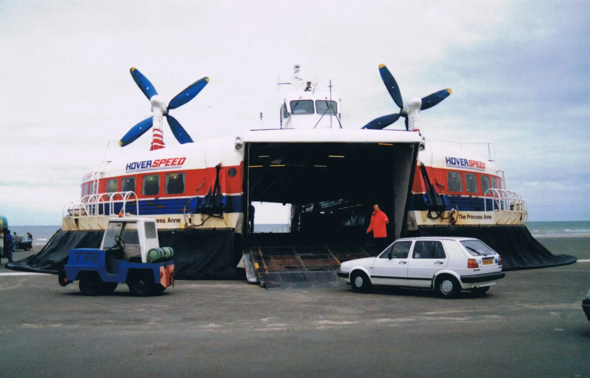Hovercraft SRN4 Princess Anne