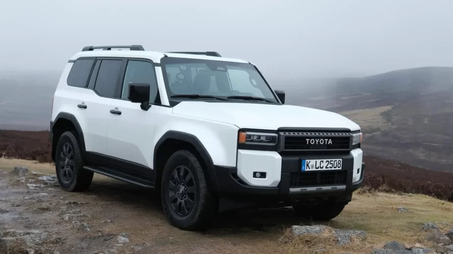Toyota Land cruiser 250 dianteira