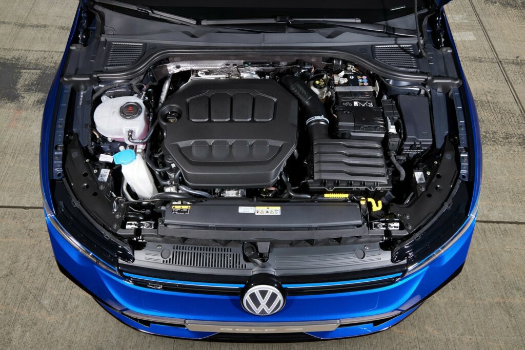 Golf R motor