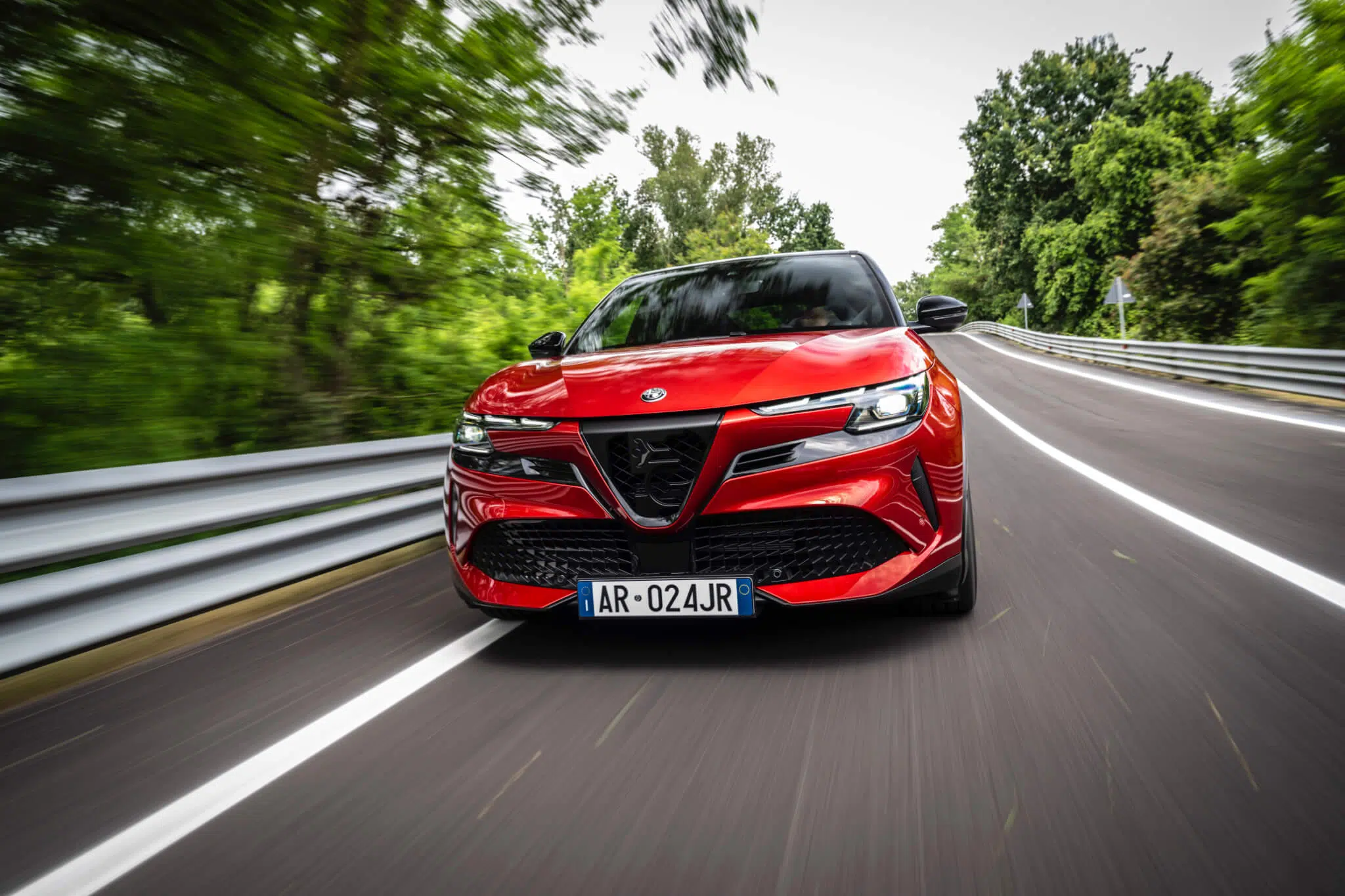 Alfa Romeo Junior frente