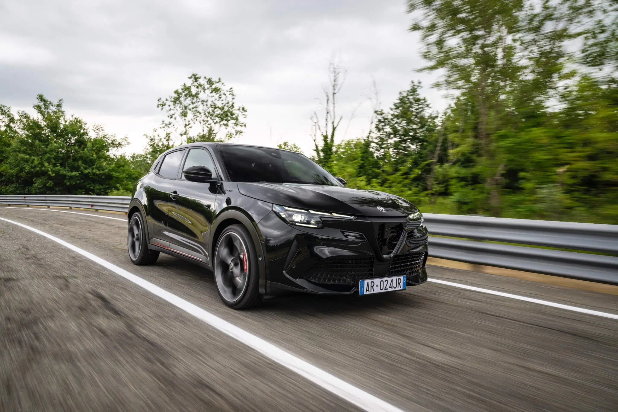 Alfa Romeo Junior frente