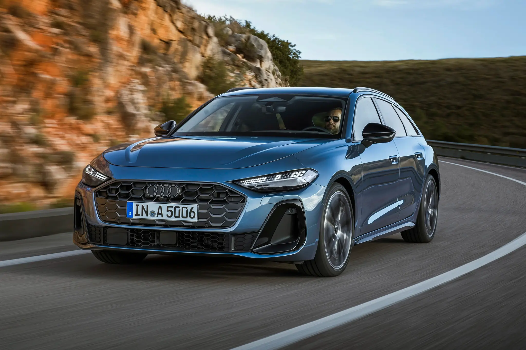 Audi A5 Avant - 3/4 de frente em andamento