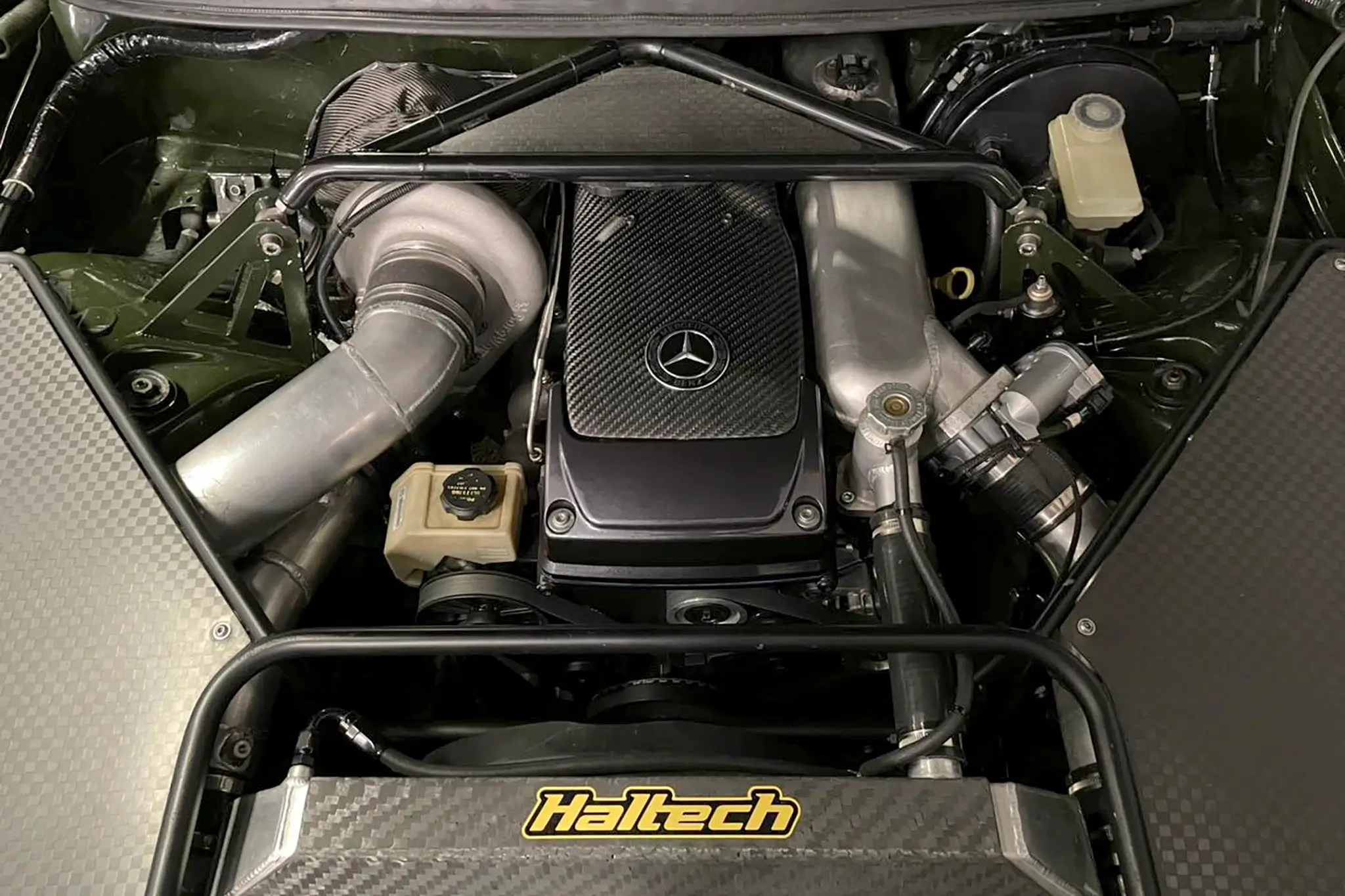 Mercedes-Benz 300TD - motor
