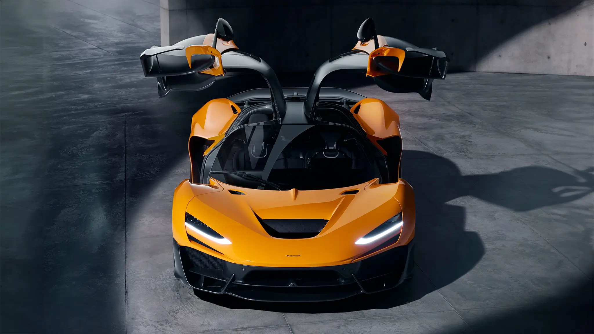 McLaren W1 - portas abertas