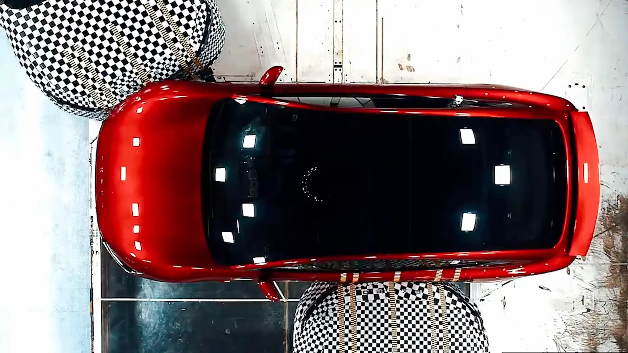Exceed ES - Crash Test