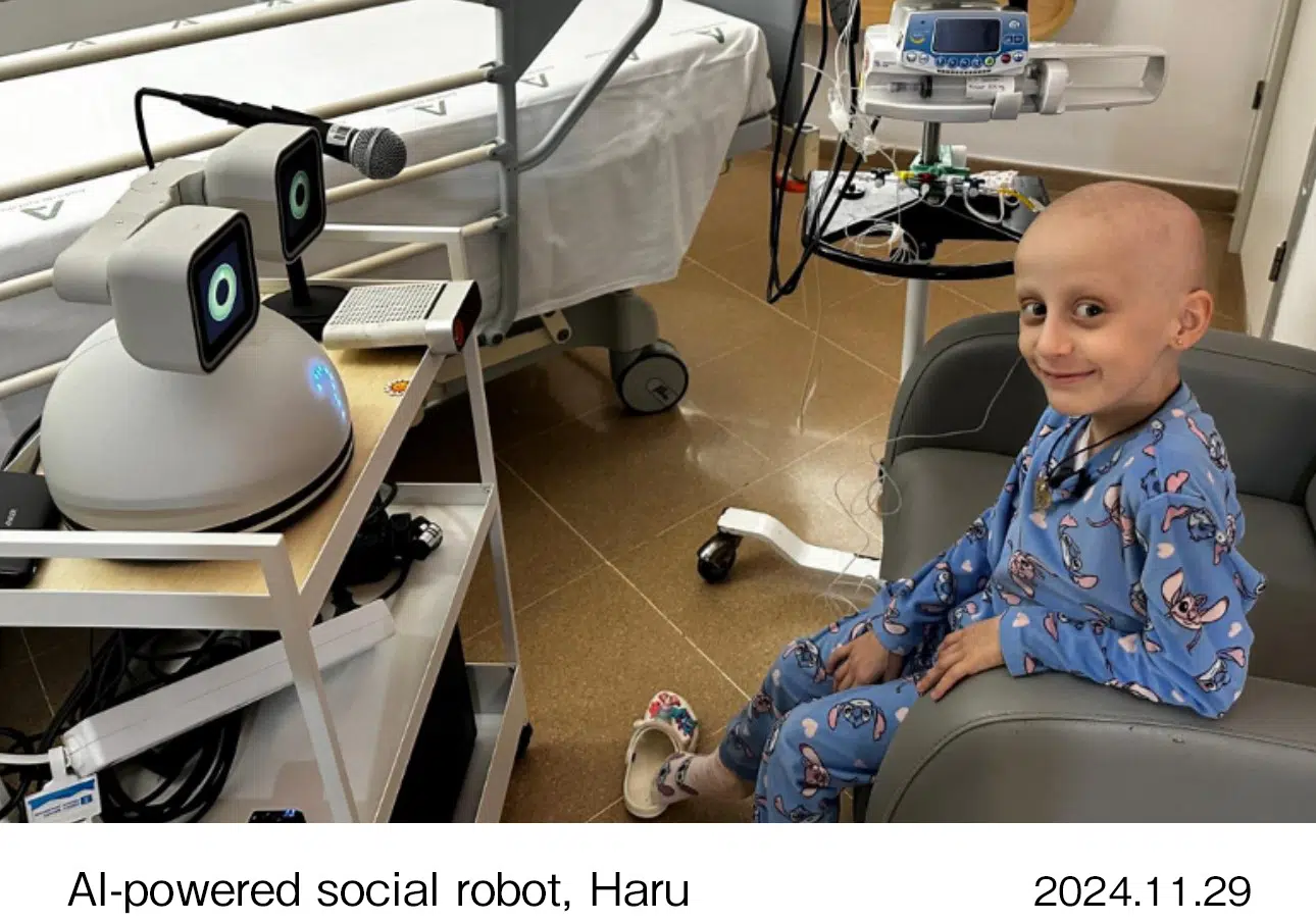 Criança com Honda Haru
