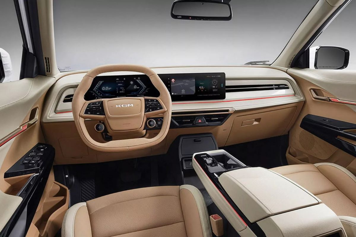 interior KGM Actyon