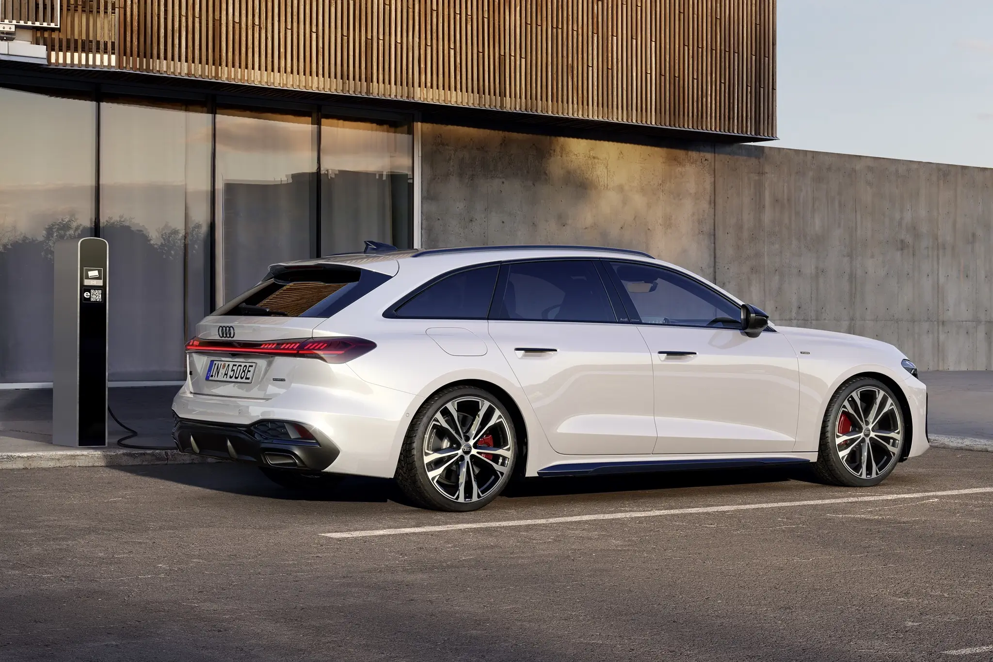 Audi A5 Station PHEV - 3/4 de traseira