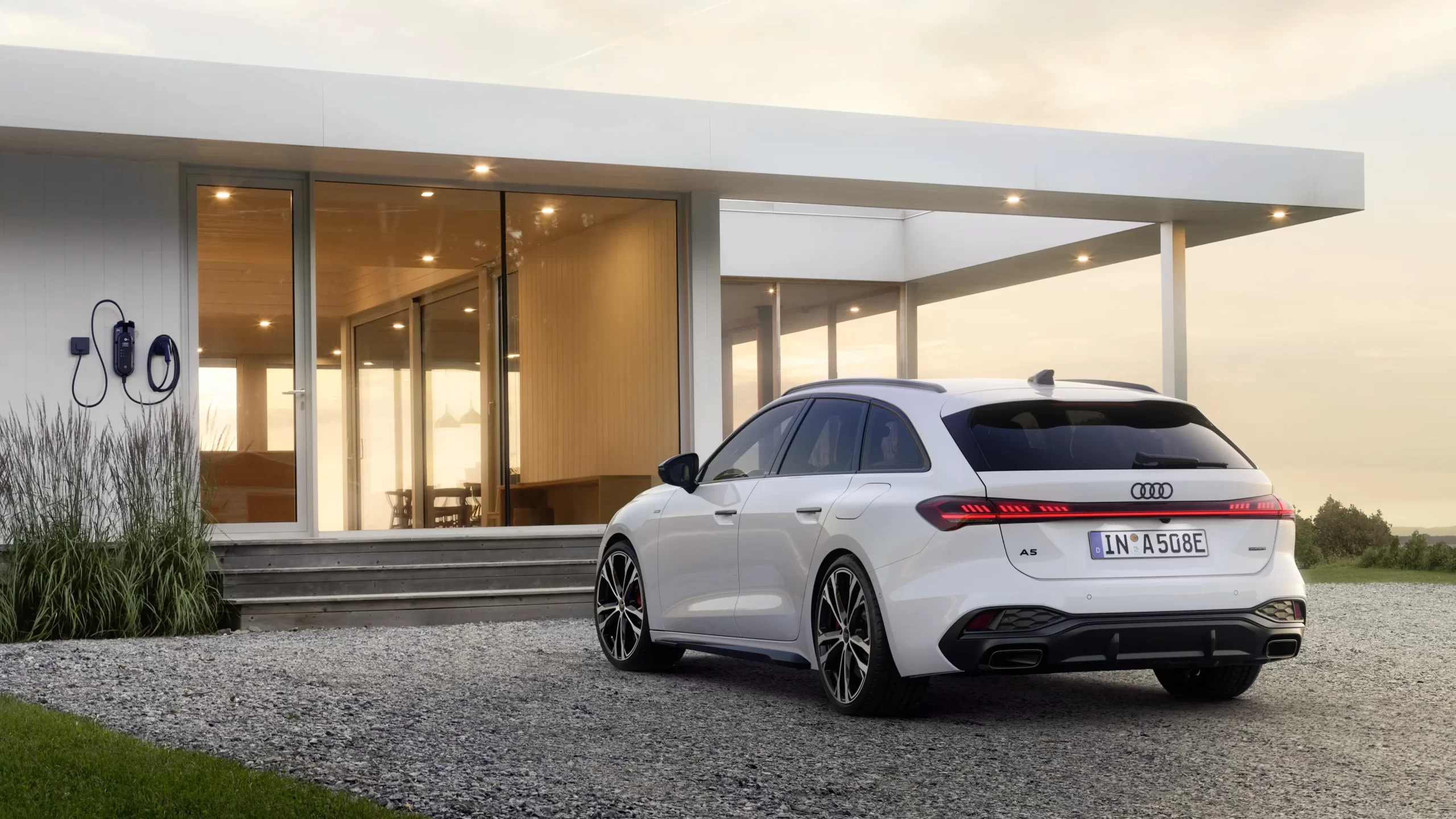 Audi A5 Station PHEV - 3/4 de traseira