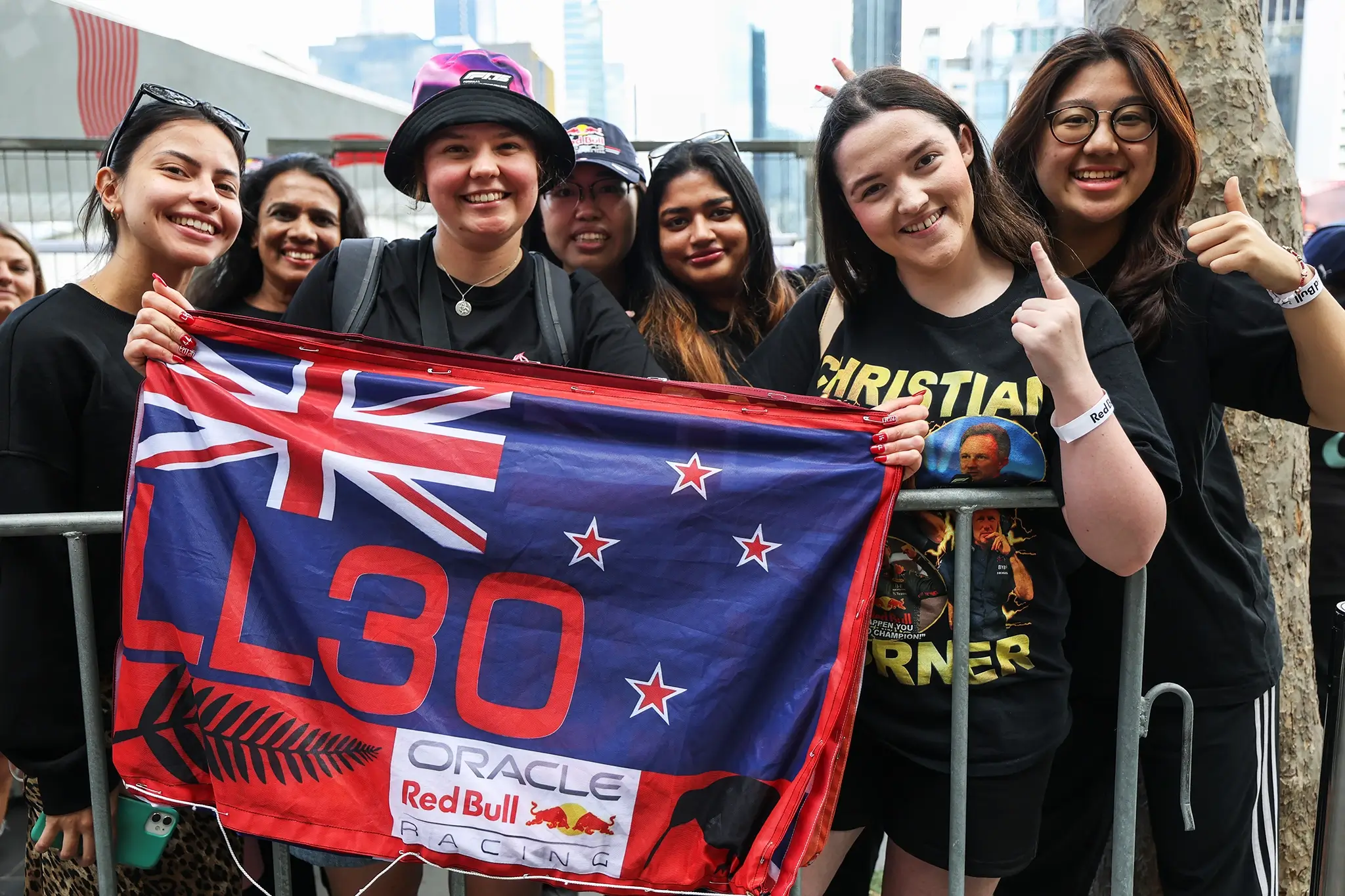 Fãs da Fórmula 1 em Melbourne
