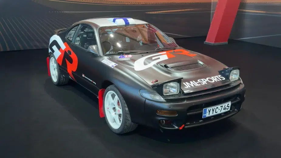 Toyota Celica com cores da Gazoo Racing