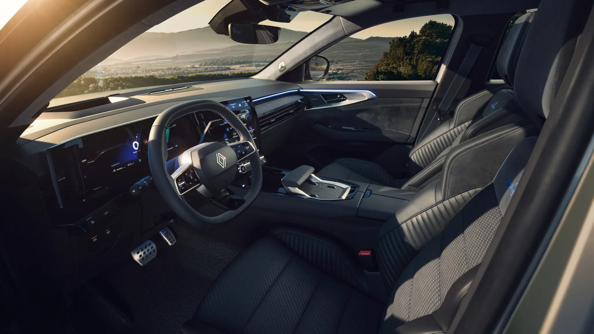 Renault Austral interior