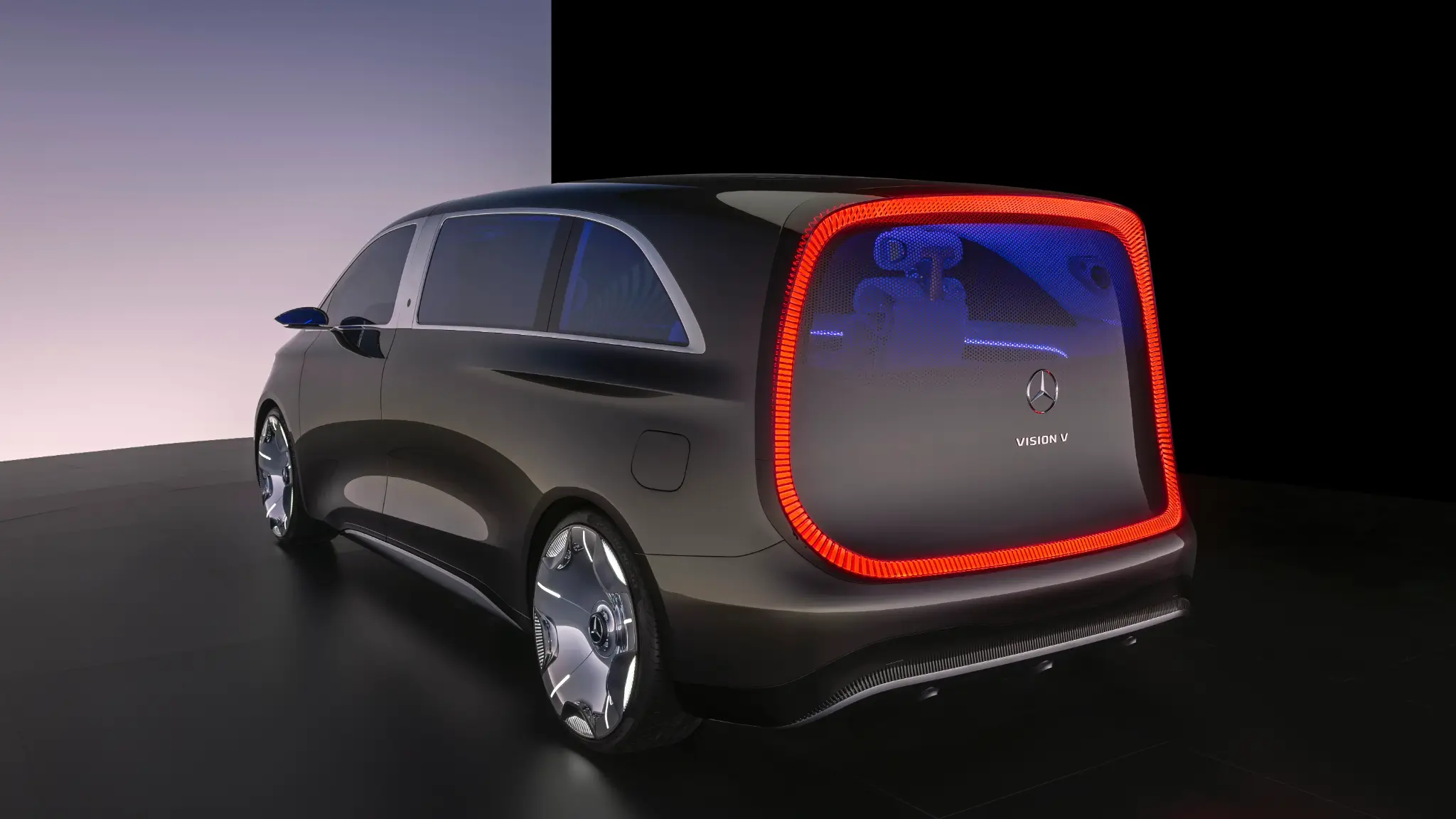 Mercedes-Benz Vision V dianteira 3/4