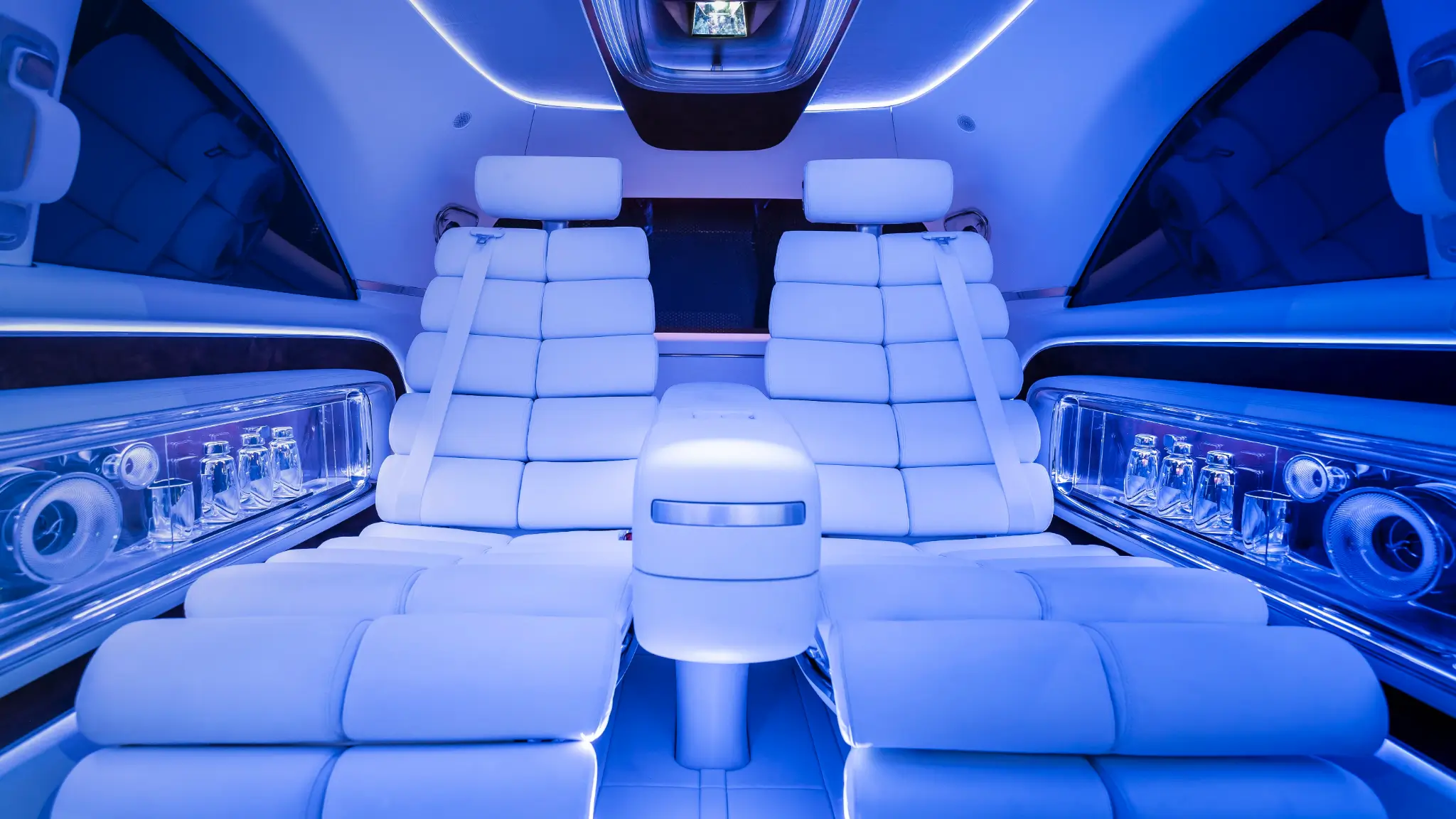Mercedes-Benz Vision V interior