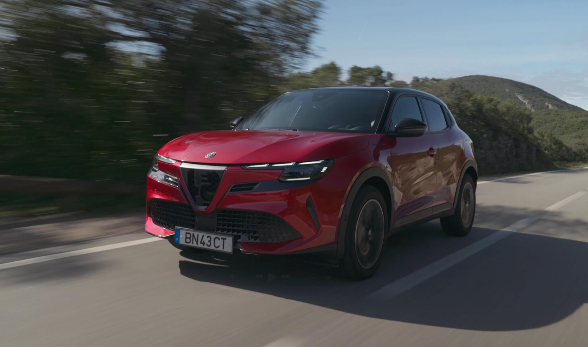 Alfa Romeo Junior 2025 frente