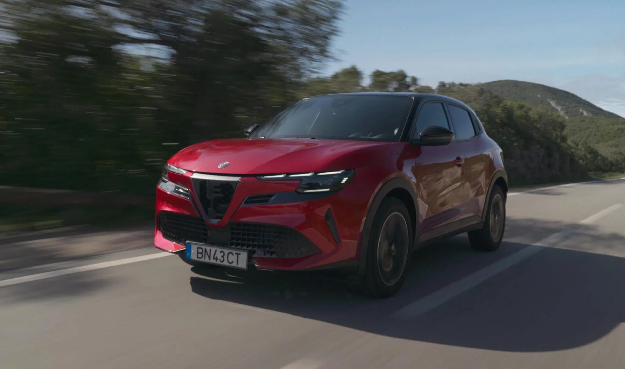 Alfa Romeo Junior 2025 frente