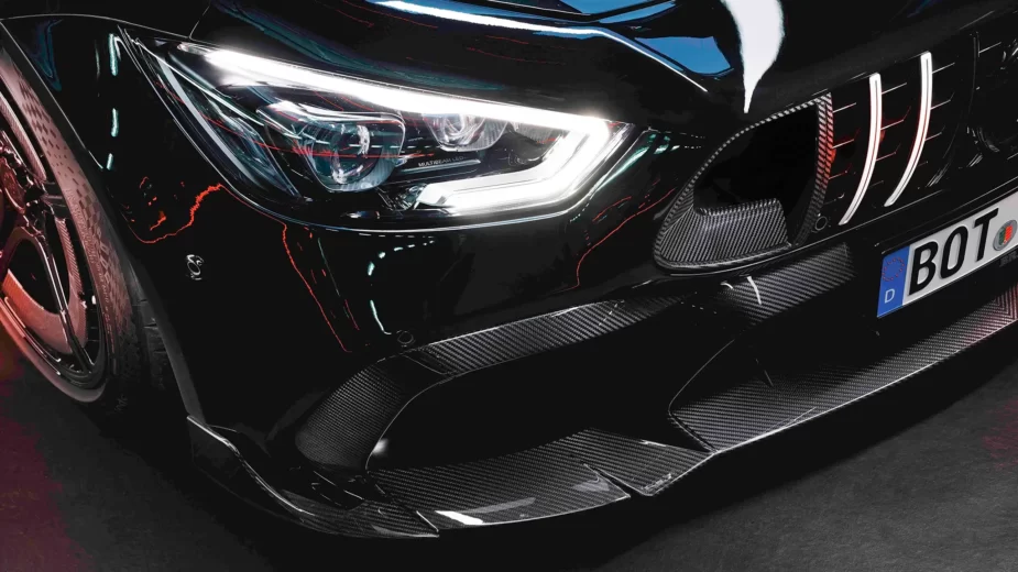 Brabus Rocket - Carbono