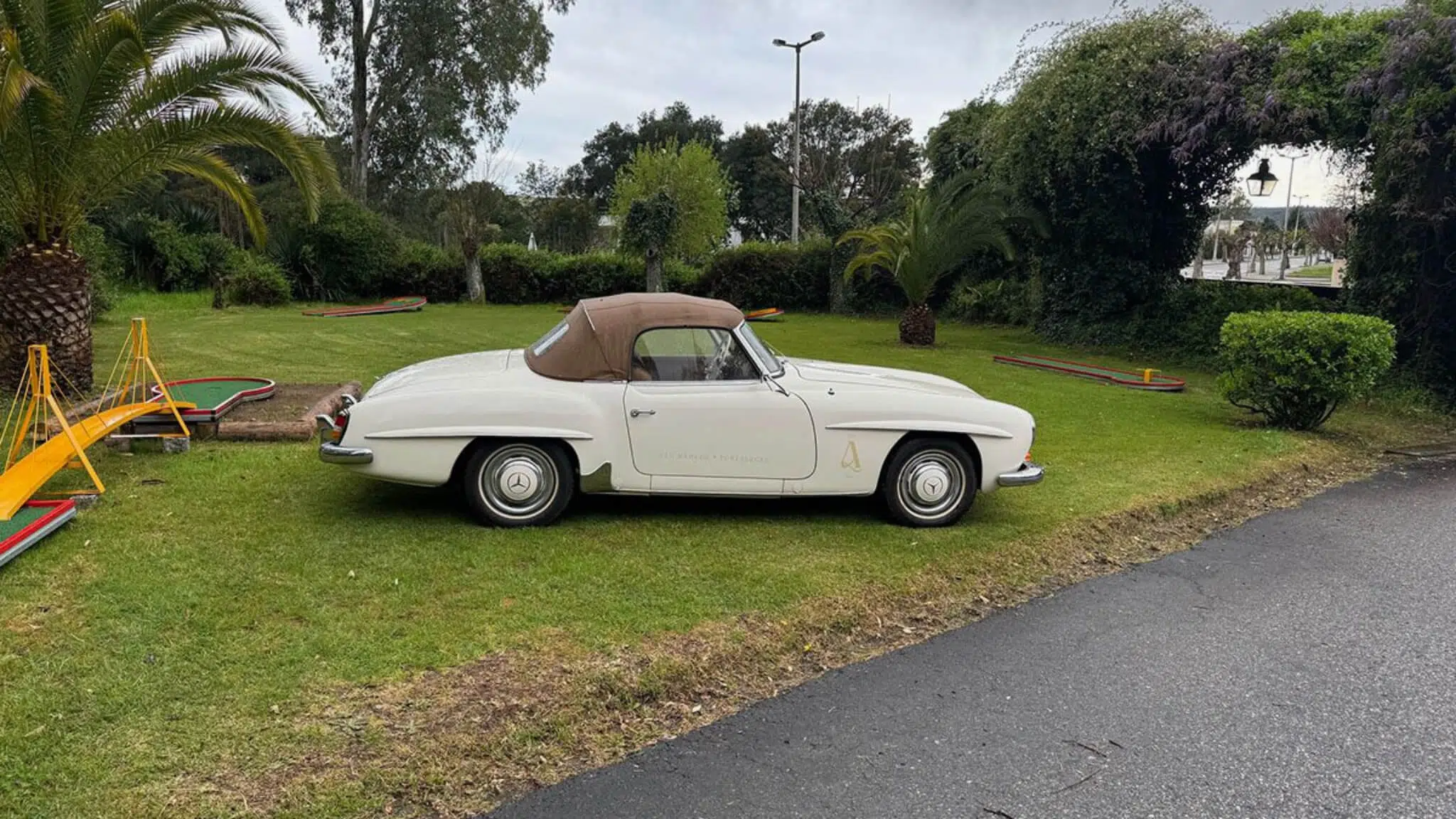 Mercedes 190 SL