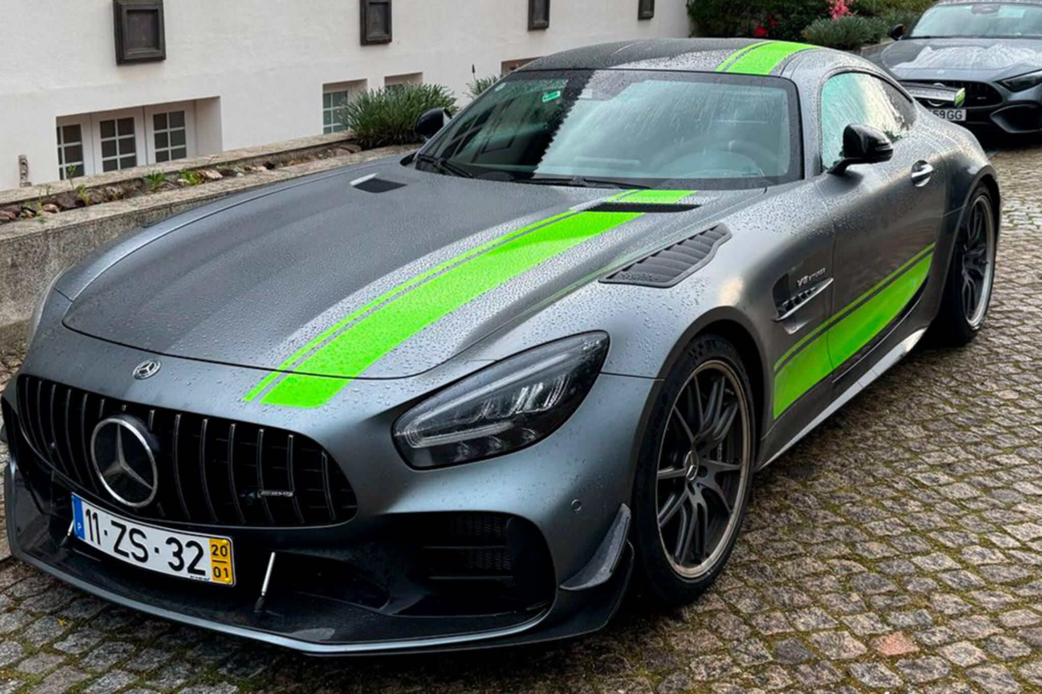 Mercedes-AMG GT R Pro
