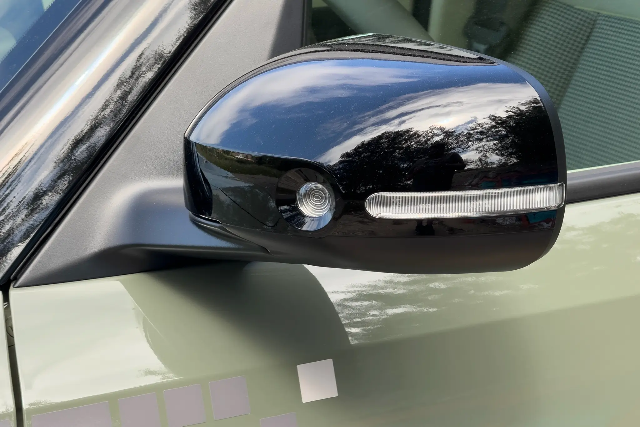 Hyundai Inster - espelho retrovisor