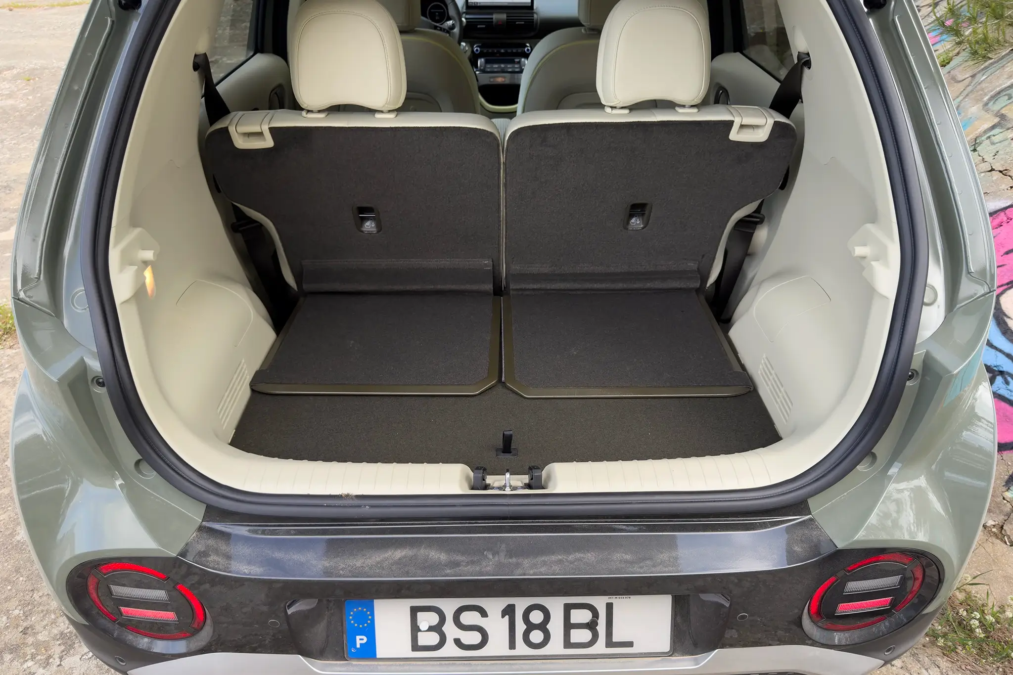 Hyundai Inster - bagageira
