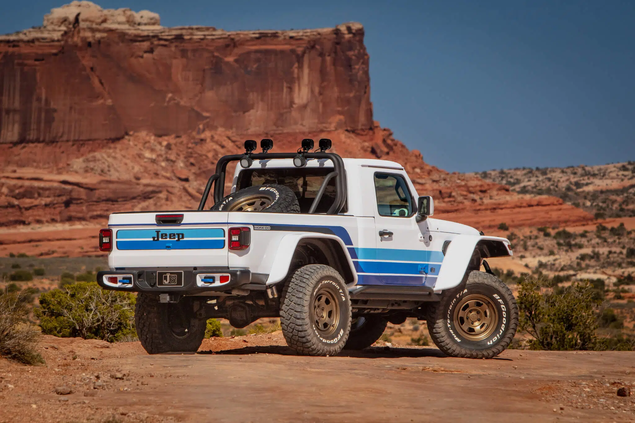 Jeep J6 Honcho