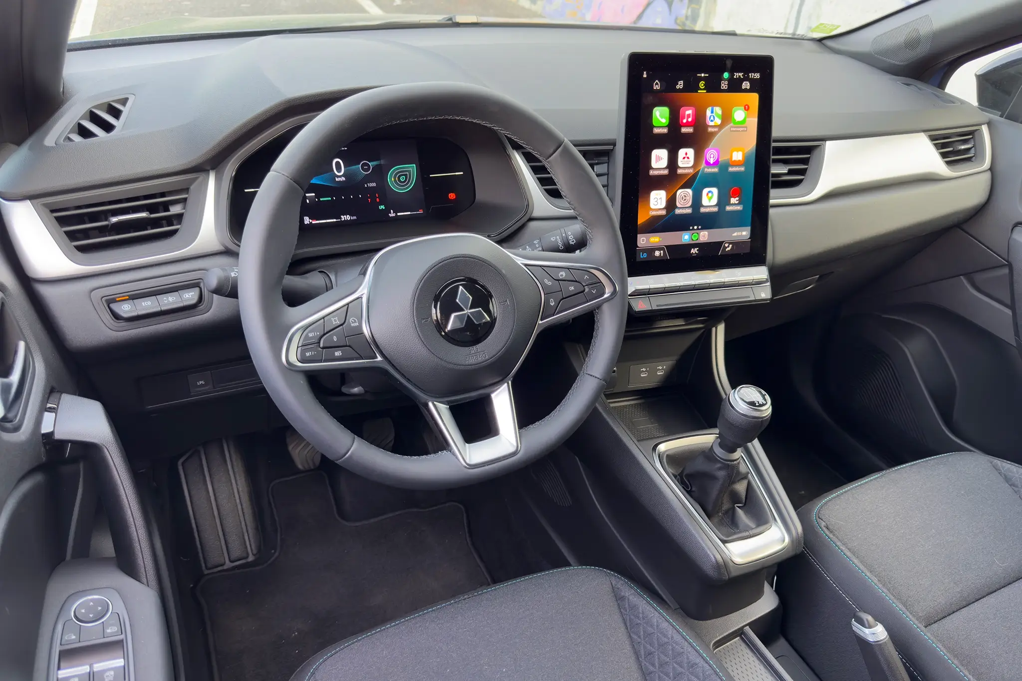 Mitsubishi ASX Bi-Fuel - interior