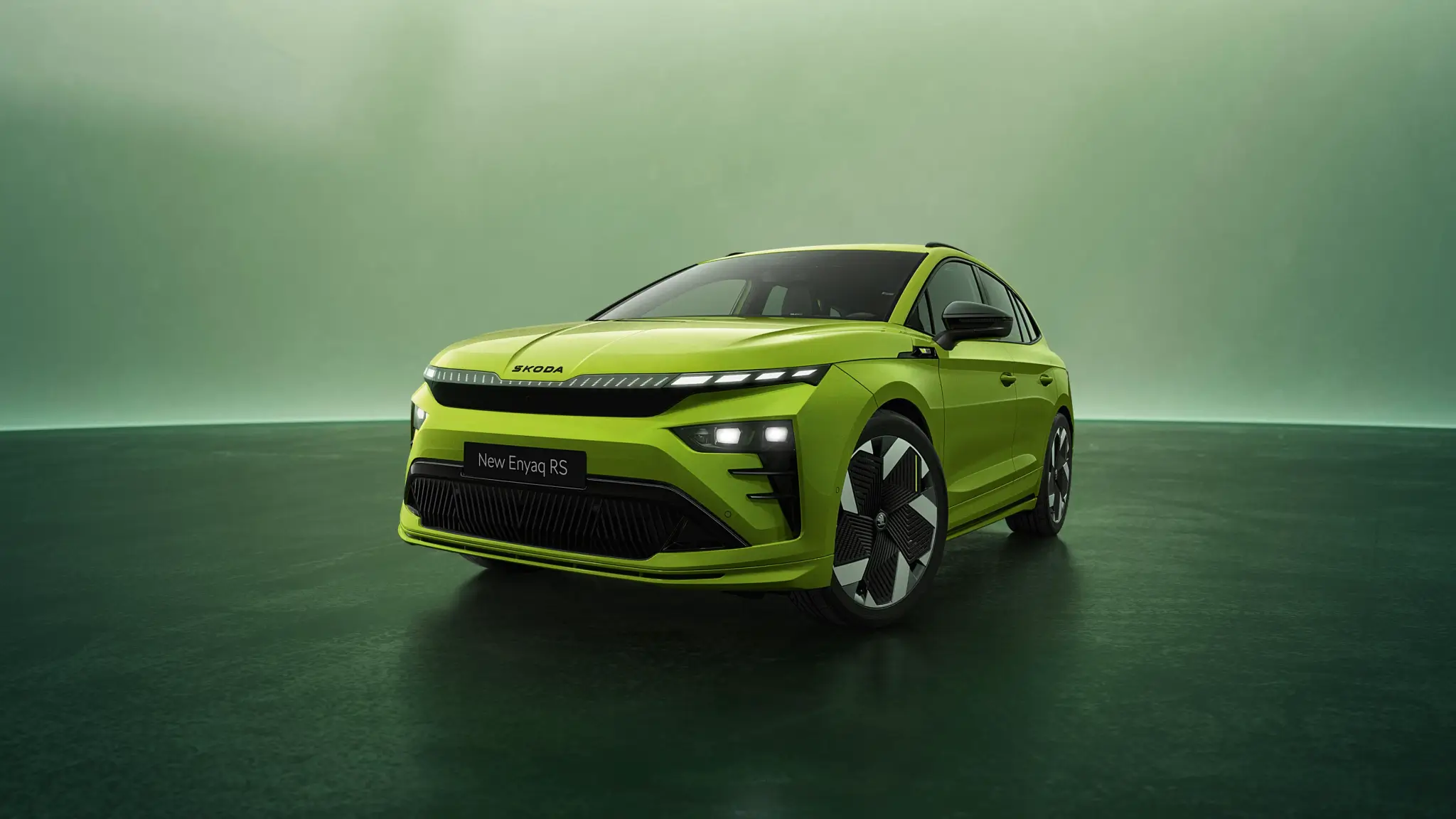 Skoda Enyaq RS dianteira