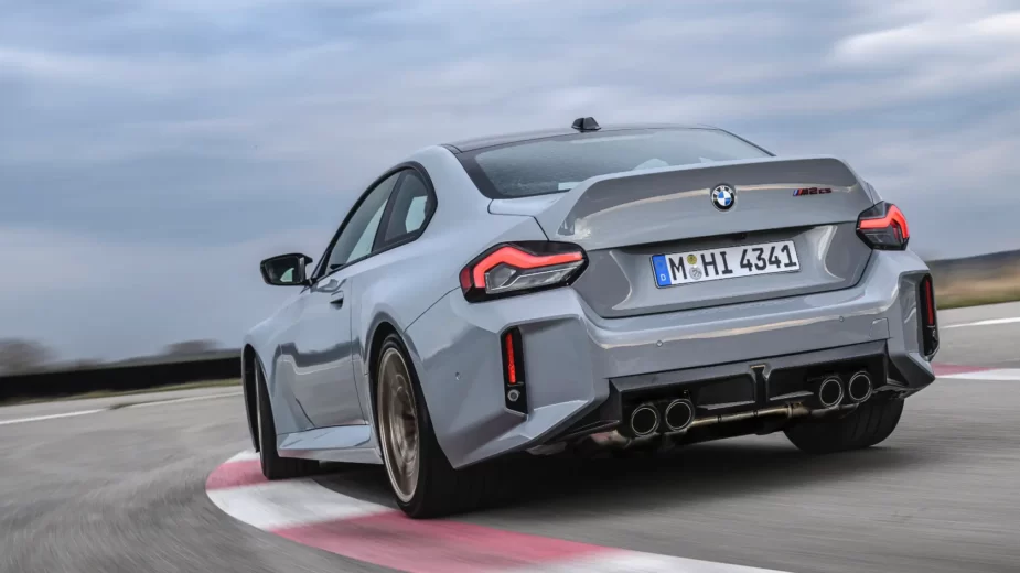 BMW M2 CS, traseira