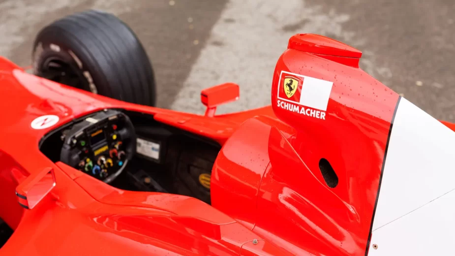 Ferrari F2001 Schumacher - detalhe da secção lateral
