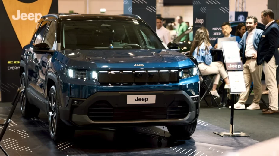 Jeep Compass no ECAR Show