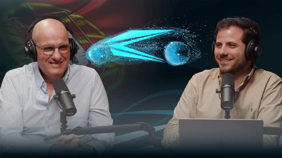 Diogo Teixeira e José Oliveira no podcast Auto Rádio