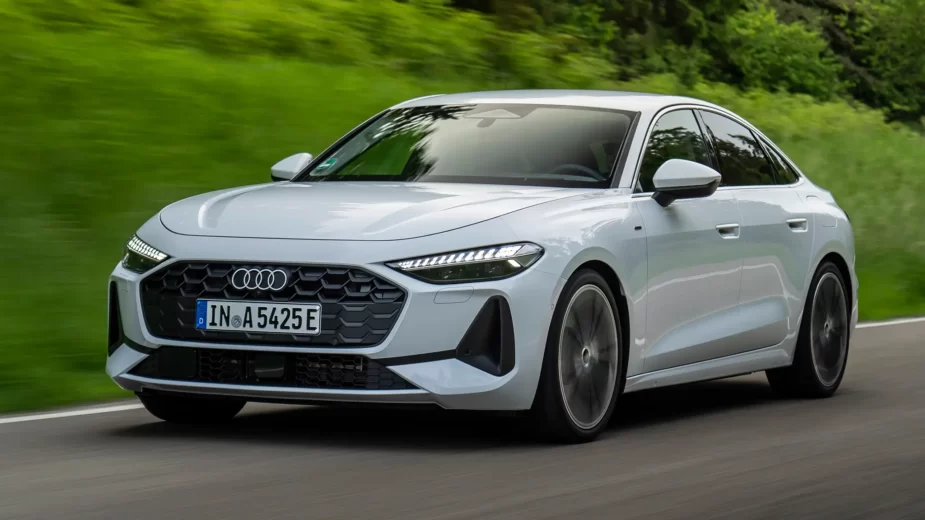 Audi A5 e-hybrid - 3/4 de frente